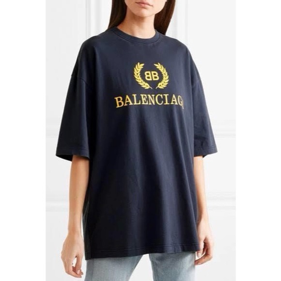 Balenciaga Black and Gold Logo T-Shirt - Picture 7 of 12